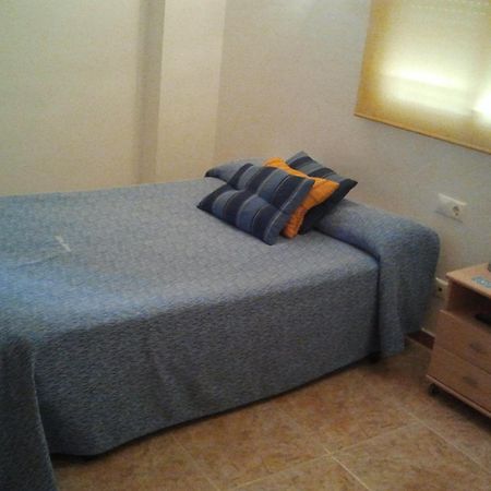 Hostal Arneva Orihuela Luaran gambar