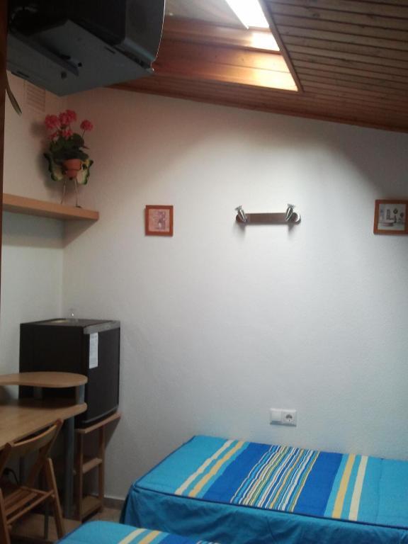 Hostal Arneva Orihuela Luaran gambar
