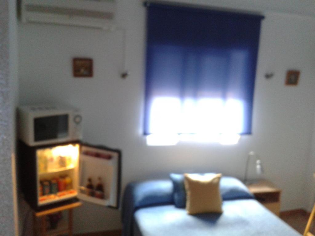 Hostal Arneva Orihuela Bilik gambar
